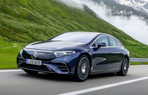 Mercedes EQS: la berlina di lusso diventa elettrica