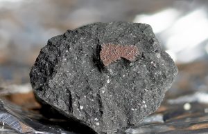L’analisi di un meteorite caduto sulla Terra fornisce informazioni sull’origine degli oceani