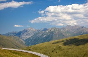 Un viaggio attraverso i Pirenei: un itinerario panoramico tra Francia e Spagna