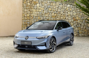 Volkswagen ID.7 Tourer: una station wagon 100% elettrica