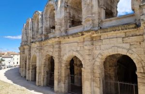 Arles, regina della Provenza: un itinerario in città e nei suoi dintorni