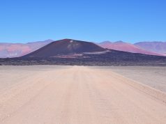 Strade spettacolari d’Argentina: il Campo di Pietra Pomice, un’avventura tra vulcani, bizzarre rocce colorate e lagune d’alta quota